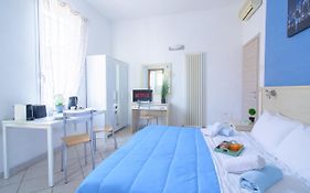 Athena Rooms - Parcheggio Privato