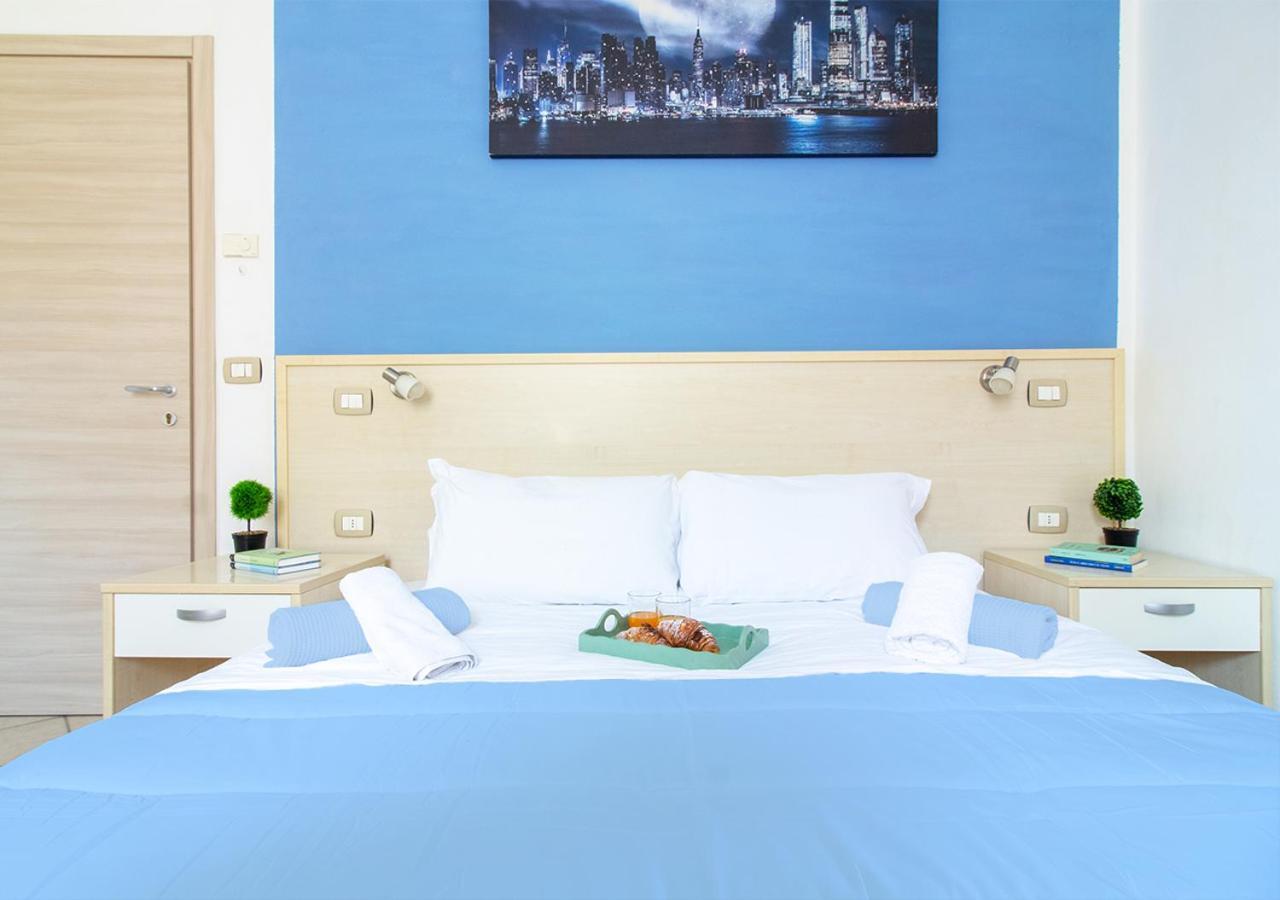 Athena Rooms - Parcheggio Privato Bologne Extérieur photo