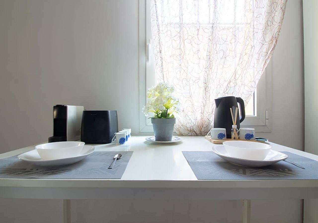 Athena Rooms - Parcheggio Privato Bologne Extérieur photo