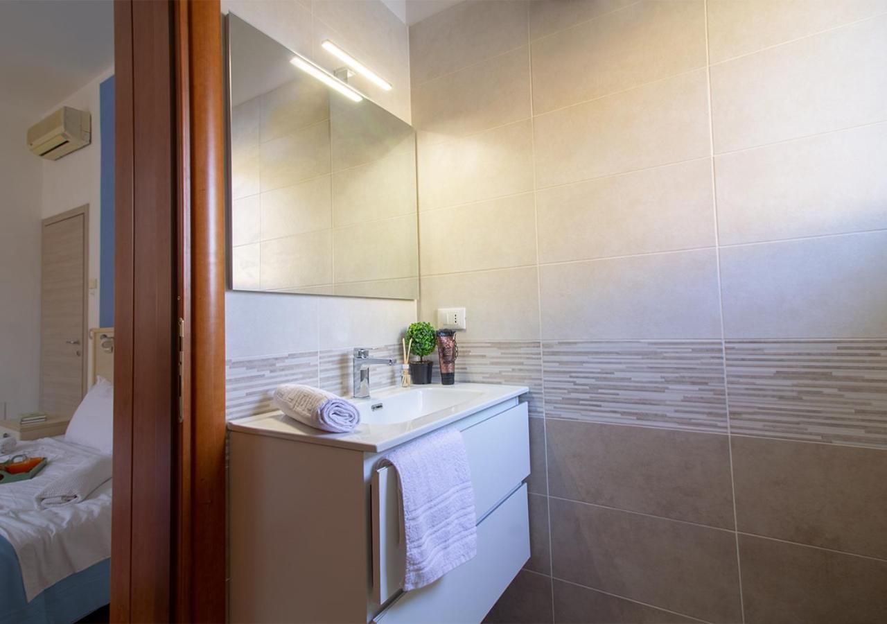 Athena Rooms - Parcheggio Privato Bologne Extérieur photo
