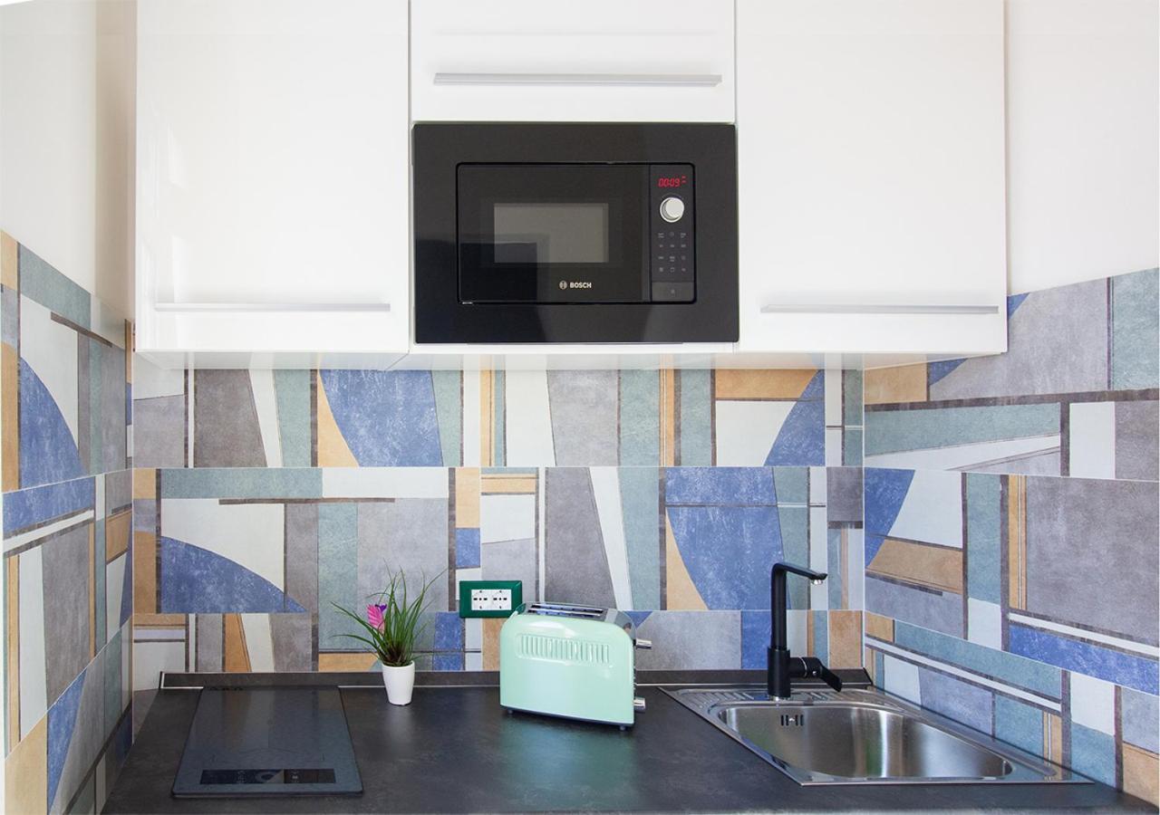 Athena Rooms - Parcheggio Privato Bologne Extérieur photo