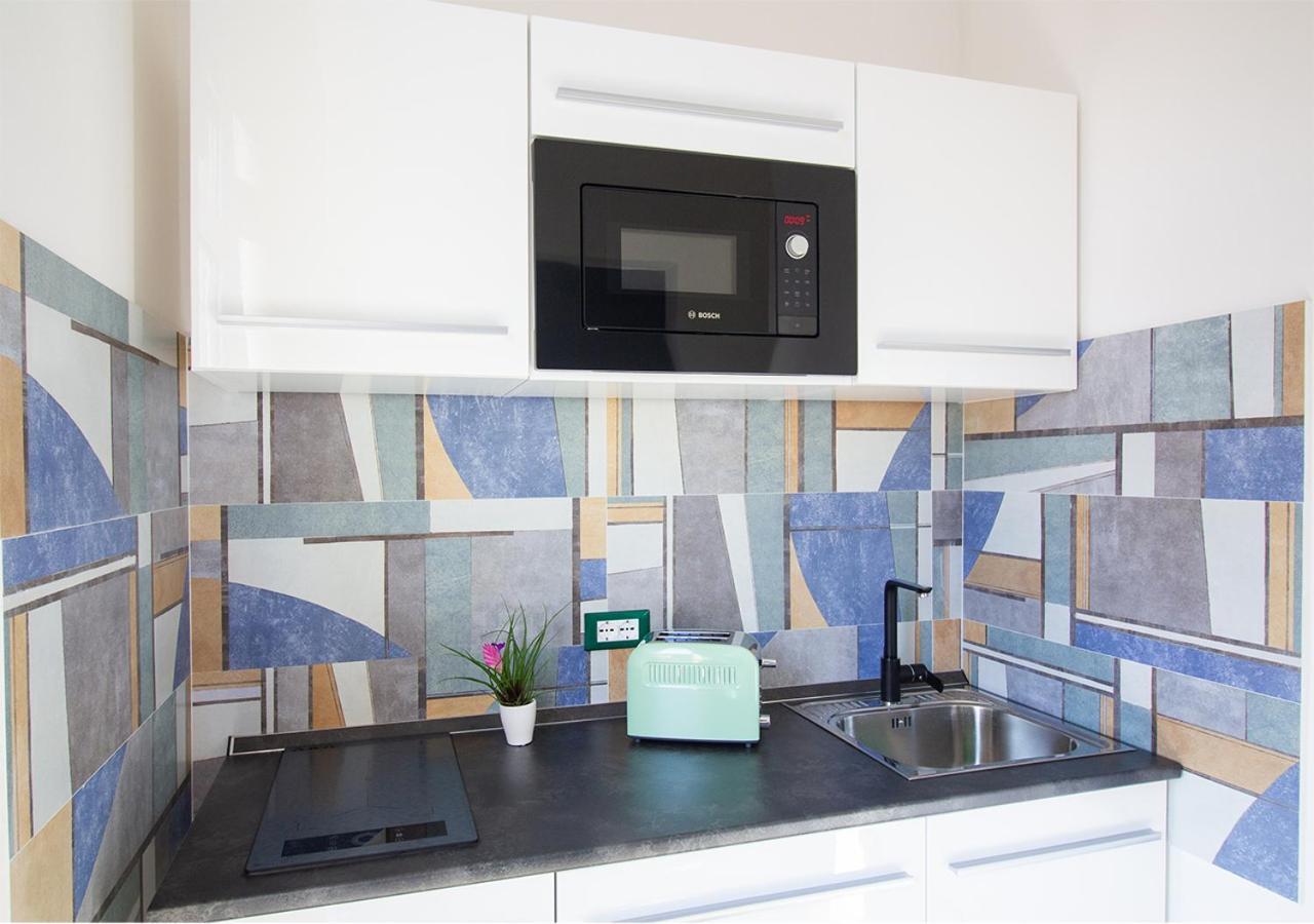 Athena Rooms - Parcheggio Privato Bologne Extérieur photo