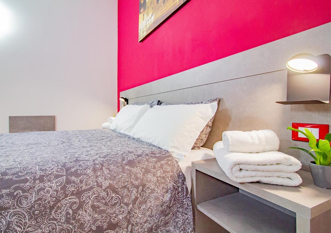 Athena Rooms - Parcheggio Privato Bologne Extérieur photo